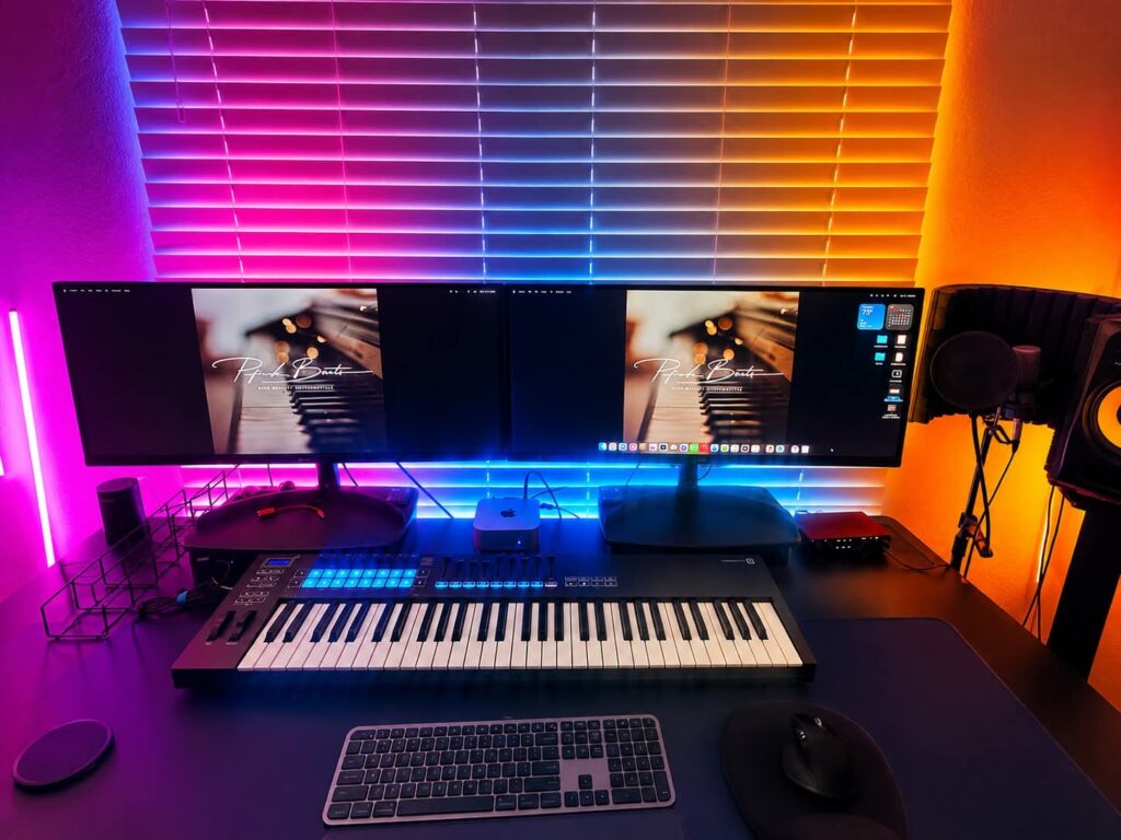 Dreamy LED Glow Studio Room Ideas11