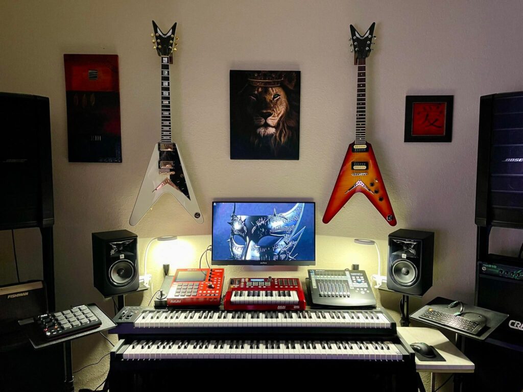 Dreamy LED Glow Studio Room Ideas22