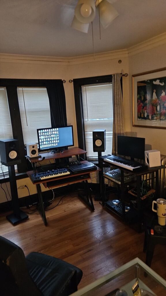 Modern Home Music Studio Ideas For Women 10