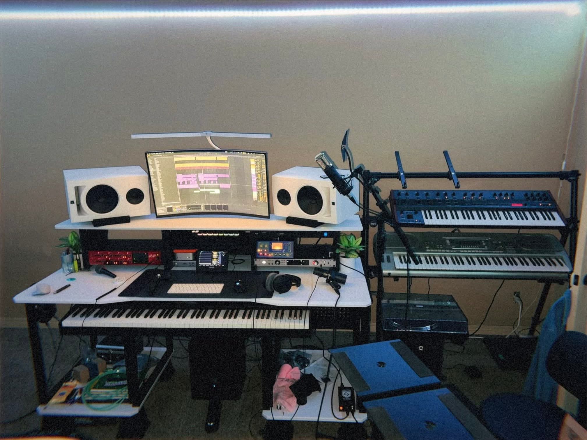 Modern Home Music Studio Ideas For Women 17