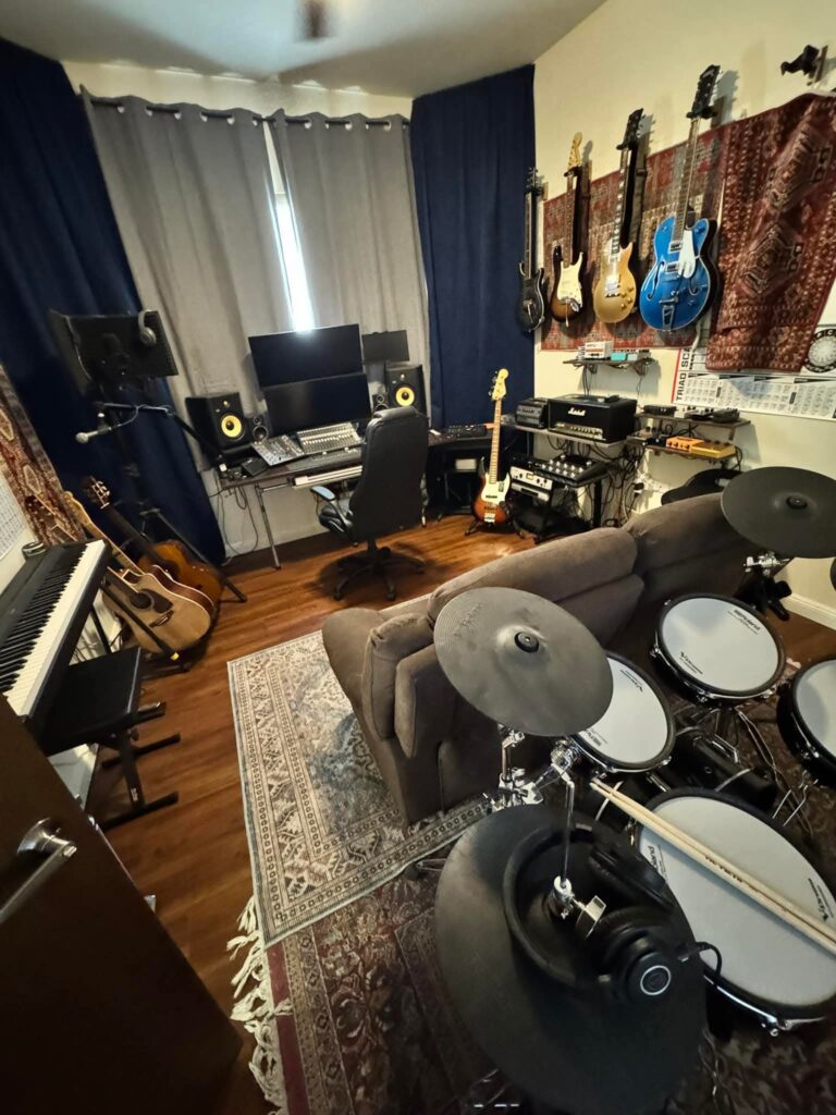 Modern Home Music Studio Ideas For Women 18