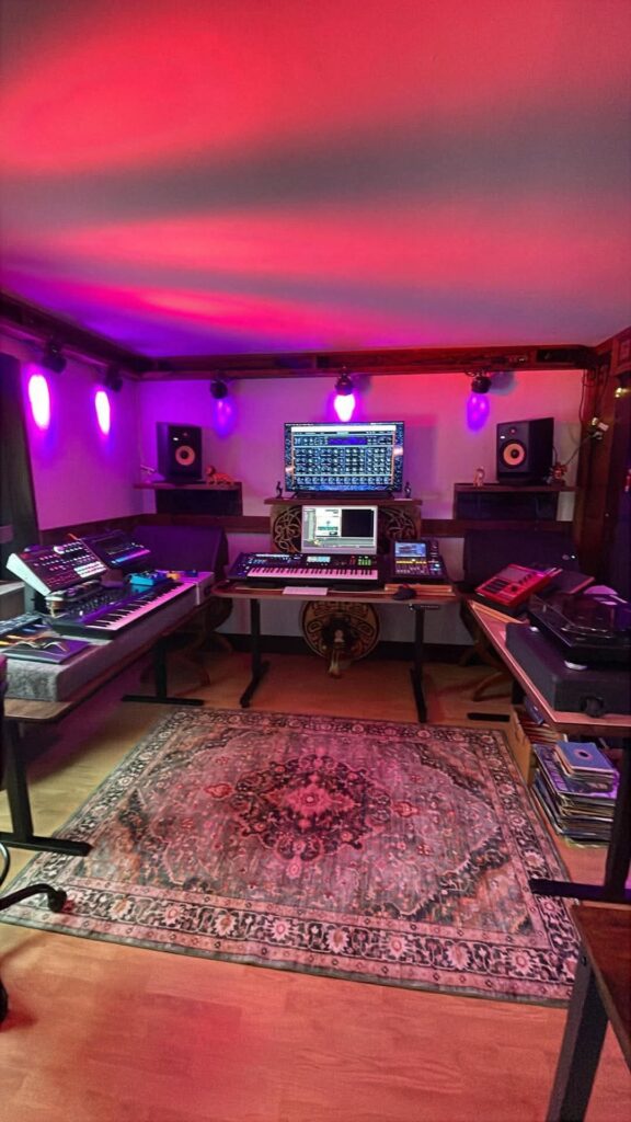Afrobohemian Home Music Studio Styles11