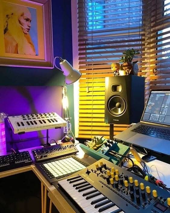 Afrobohemian Home Music Studio Styles3