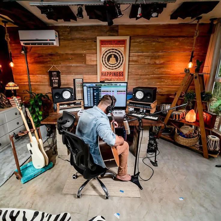 Vintage Cottagecore Music Studio Design aesthetic for a home music studio setup