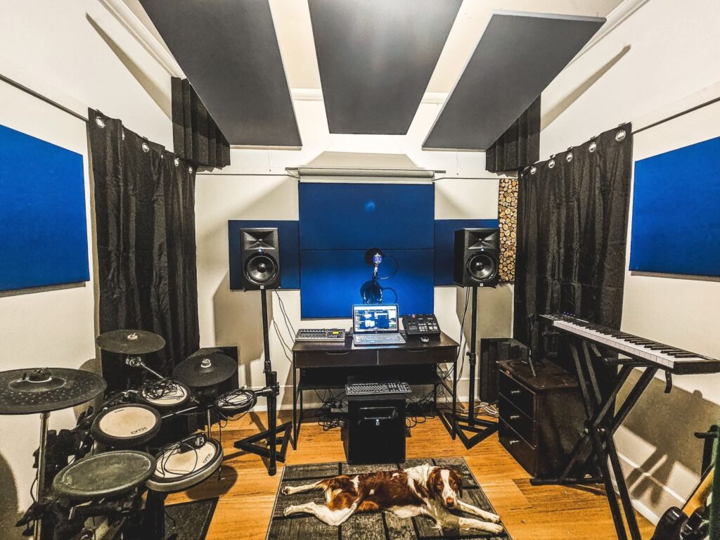 DIY maximalist recording space design