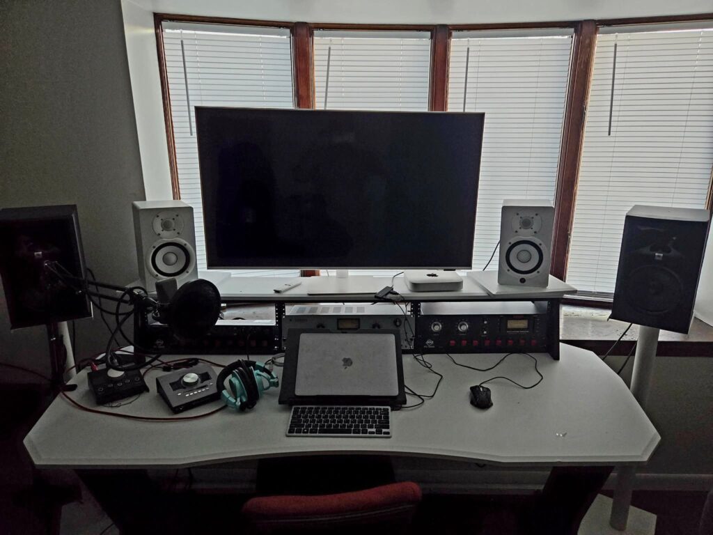 Pop-Up Apartment Recording Studio aesthetic for a home music studio setup