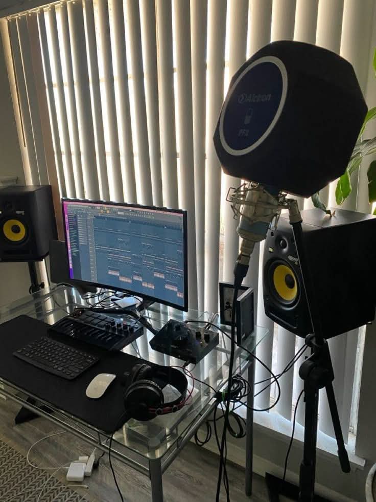 Modular Rental Music Studio Concepts aesthetic for a home music studio setup