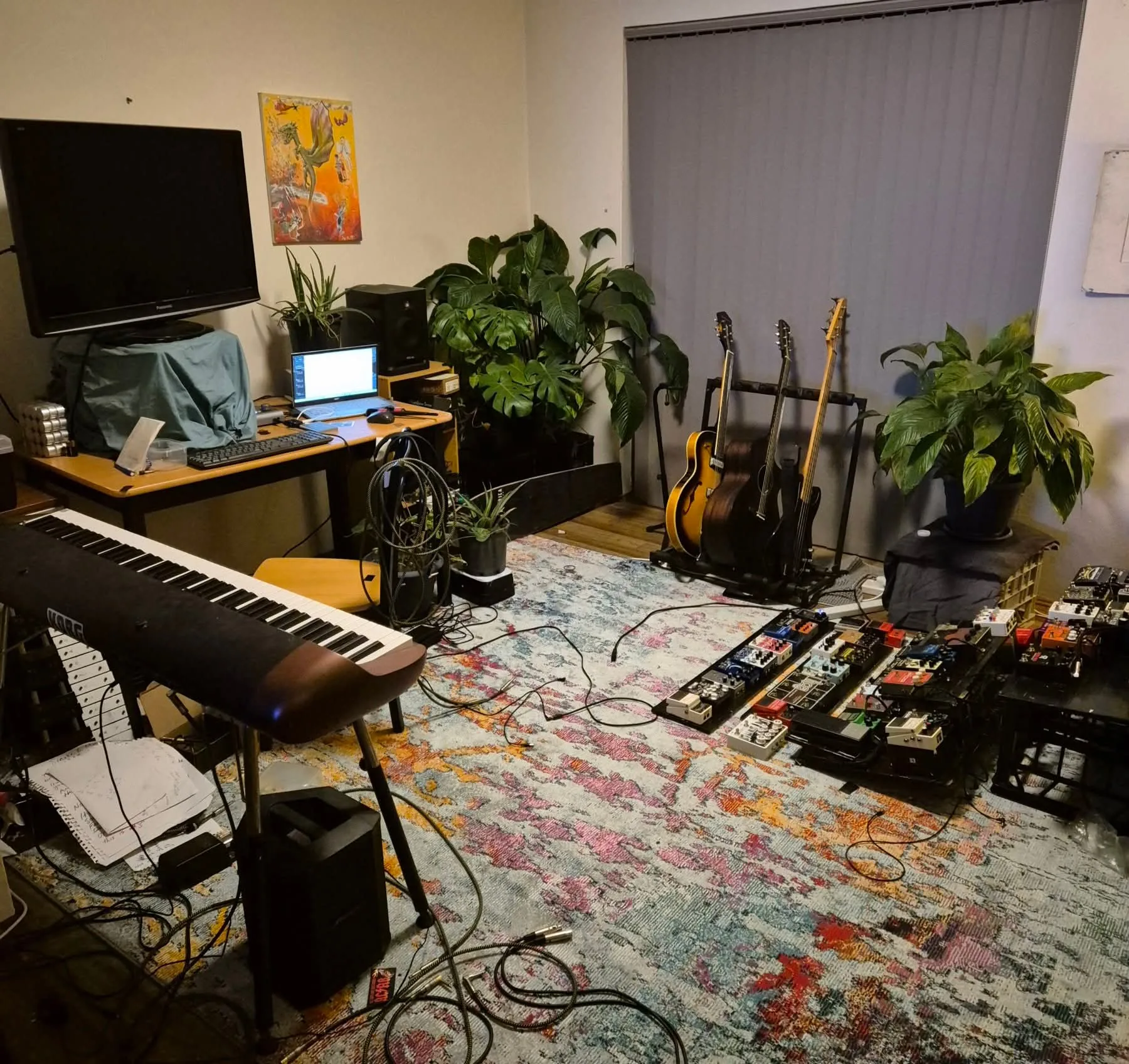 Dark Academia Recording Studio for Small Rooms 27