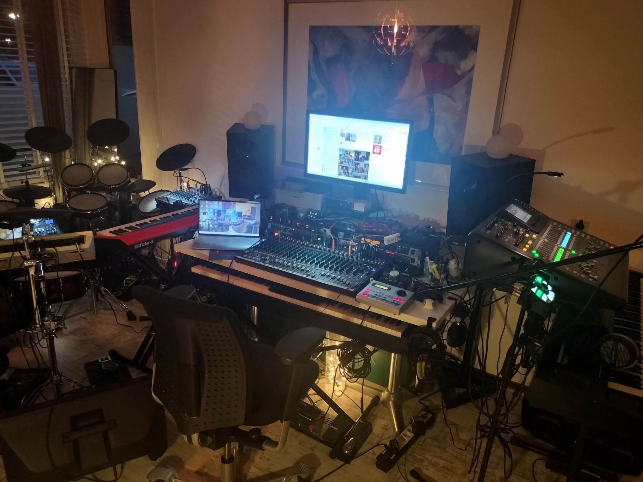 Industrial Home Music Studio Designs18