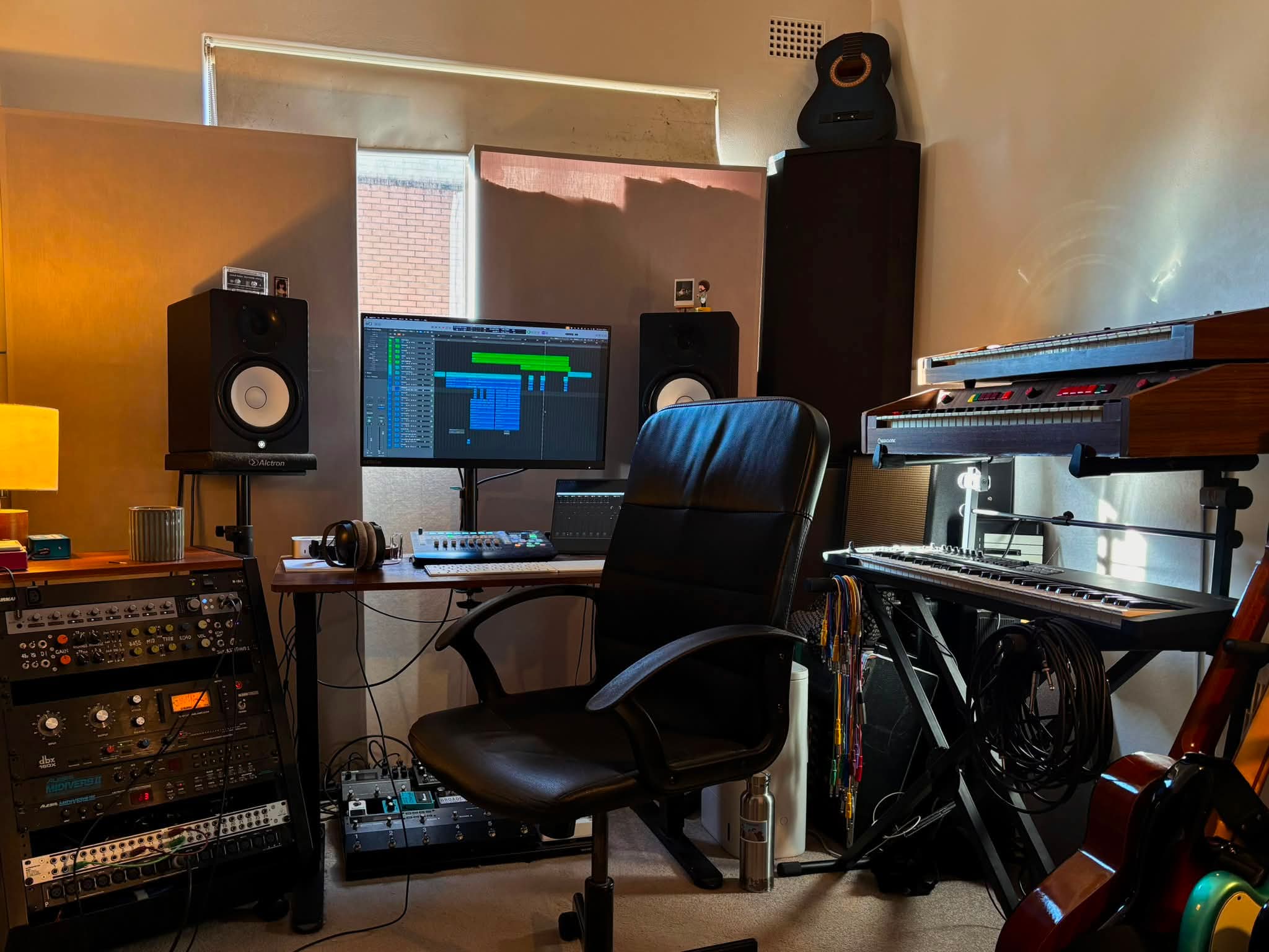 Industrial Home Music Studio Designs35