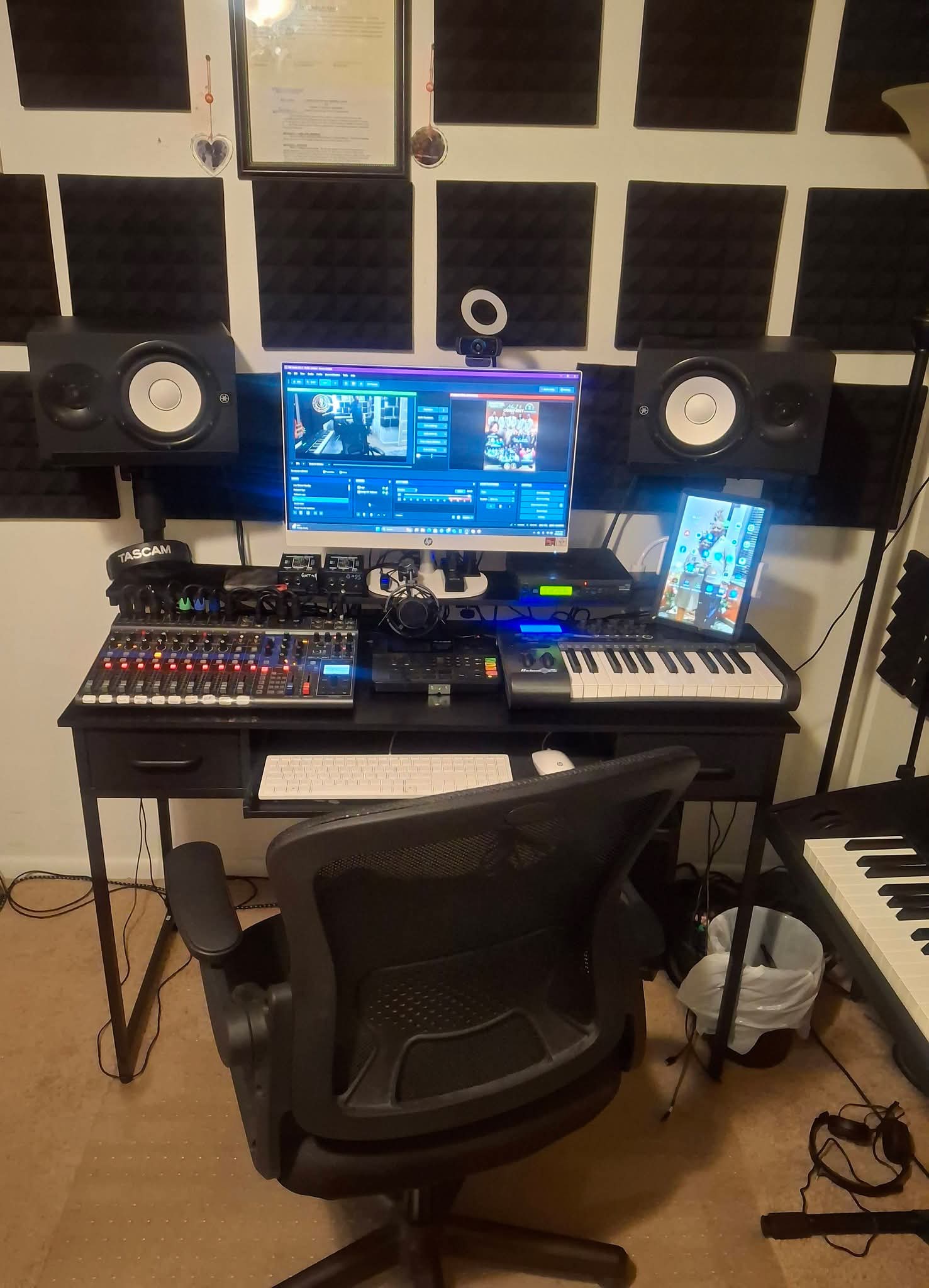 Industrial Home Music Studio Designs6